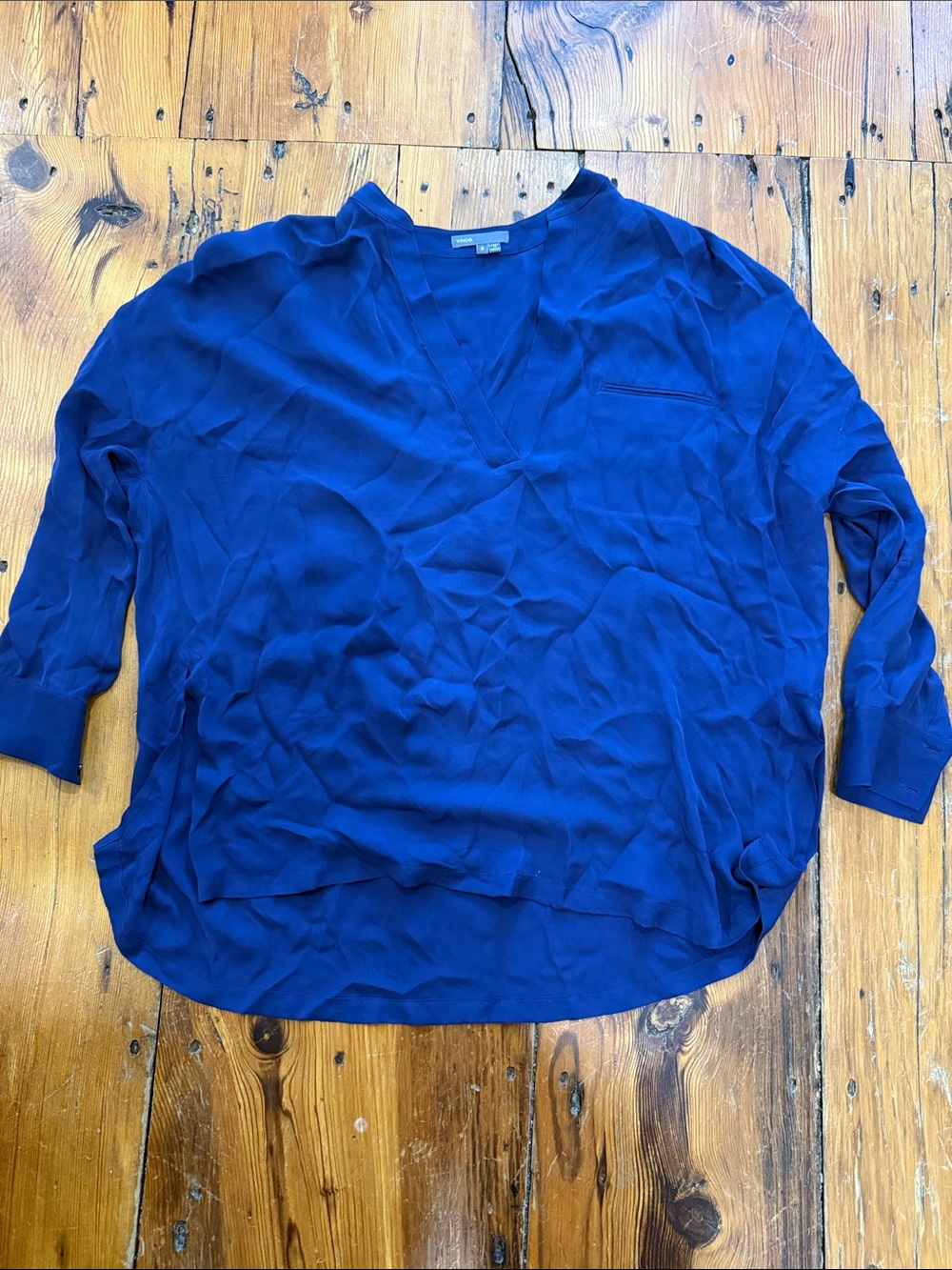 Vince oversized silk blue blouse top size small - Picture 13 of 13